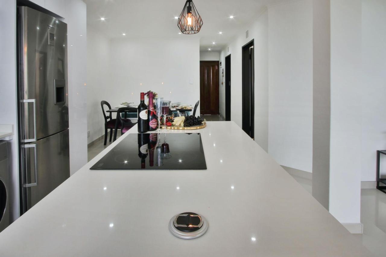 Simla Luxury 9 *