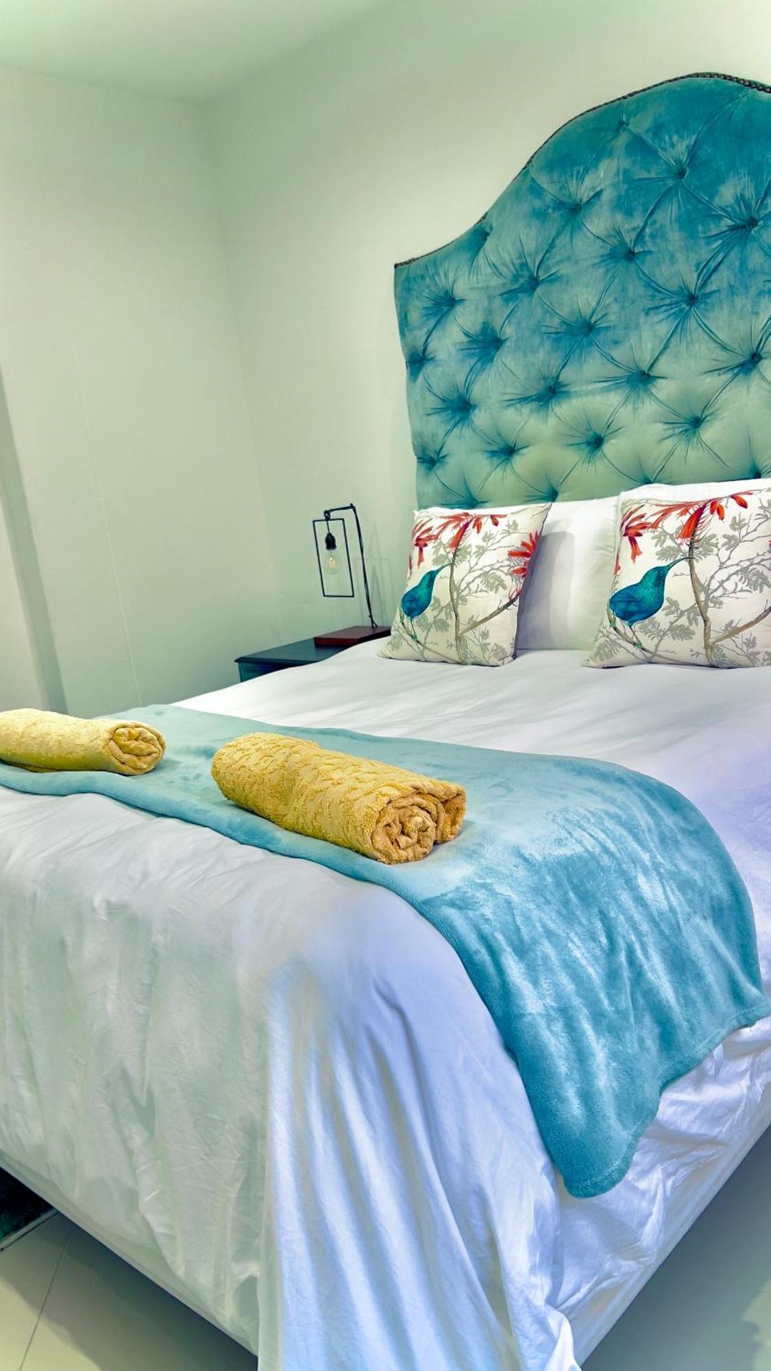 Simla Luxury 9